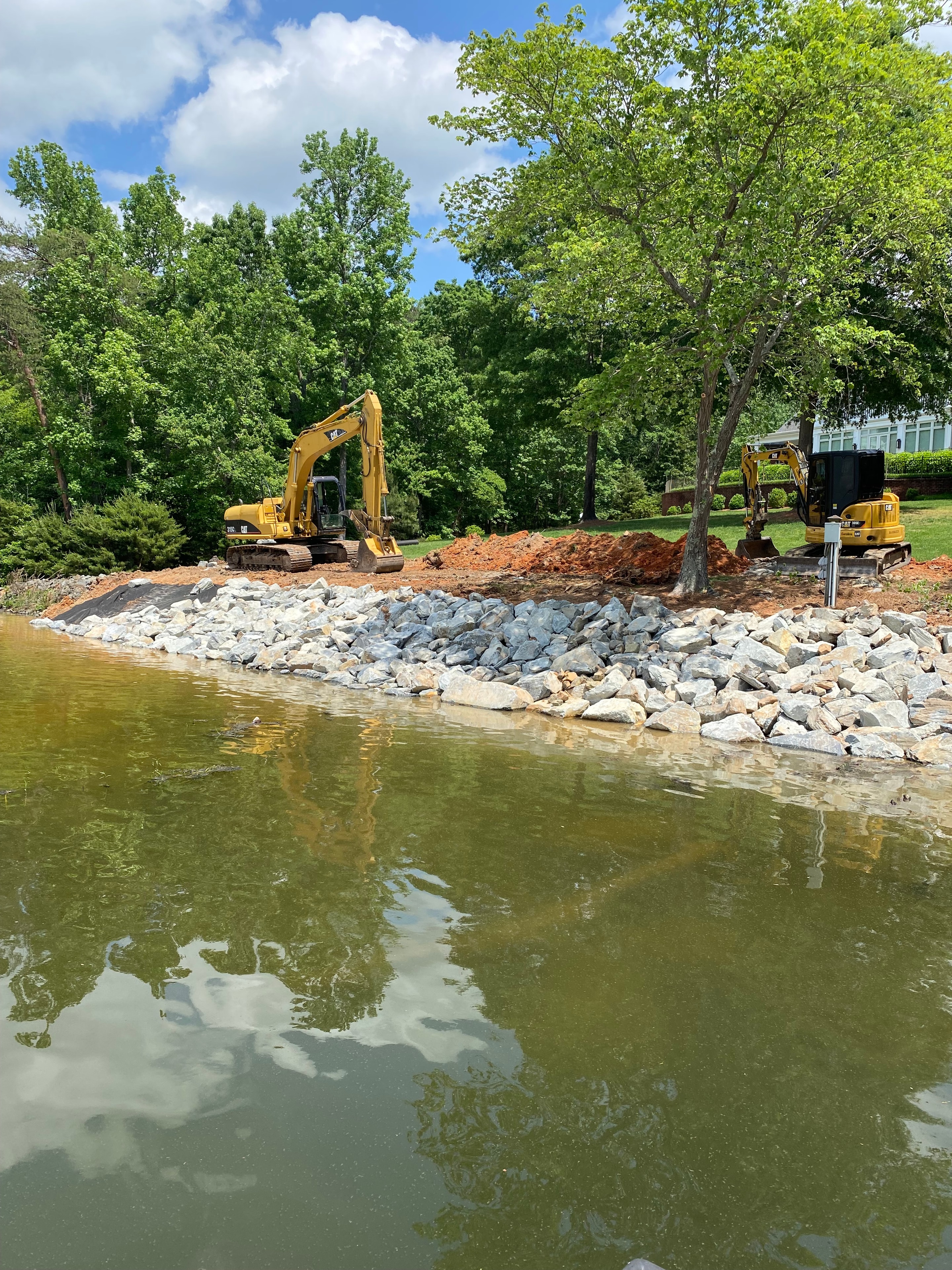 SHT Construction — seawall installation